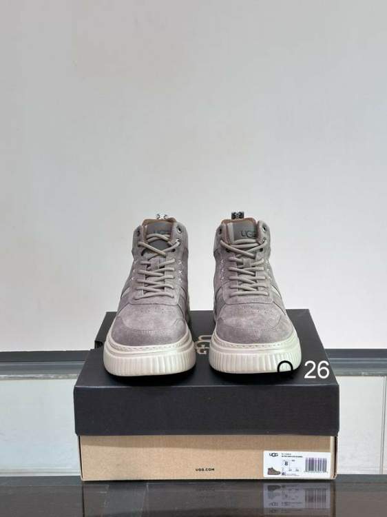 Picture of UGG Shoes _SKUUGGsz39-44LL110119917